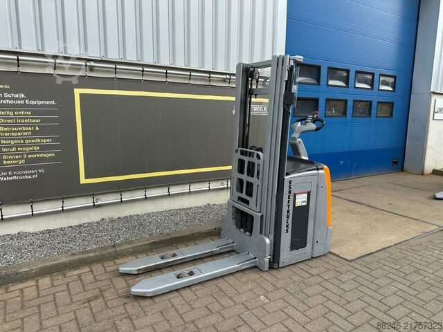 Still VS-22821 electric stacker, 4266mm lift height, battery from 2023. STILL EXV14