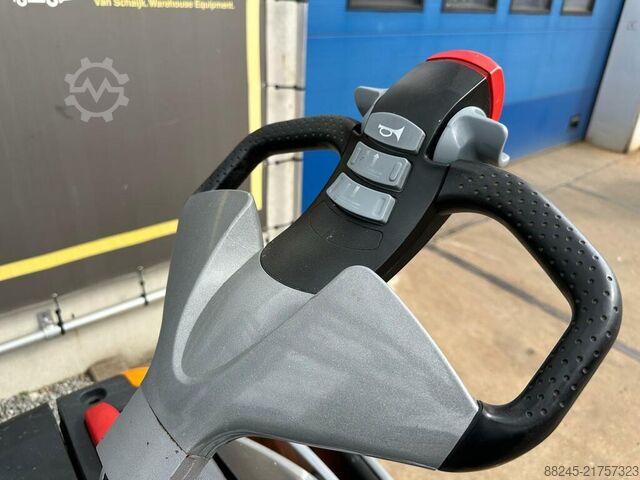 Still VS-22821 electric stacker, 4266mm lift height, battery from 2023. STILL EXV14