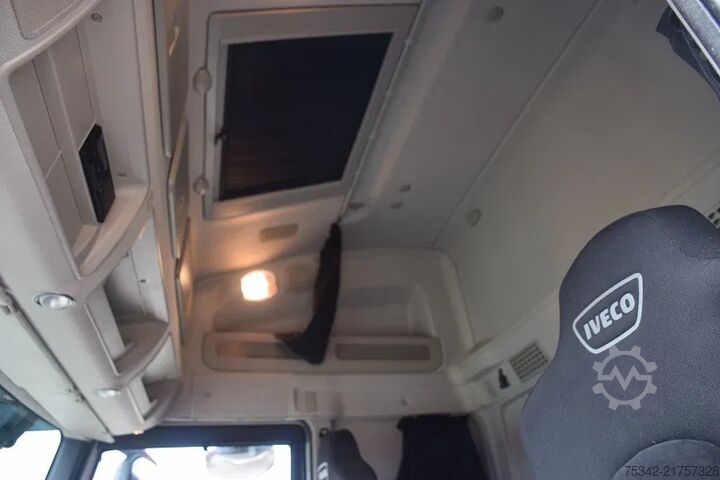 Standard-SZM Iveco S-WAY AT460S