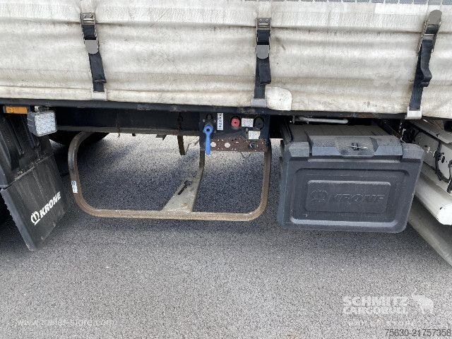 Open semitrailer with tarp Krone Semitrailer Curtainsider Standard