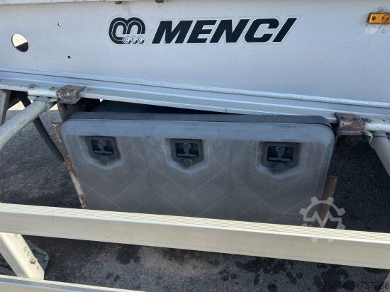 Cisternový návěs MENCI LEBENSMITTELTANK ISOLIERT, 3 KAMMERN, 34000L LIFTACHSE,   BPW-ACHSEN