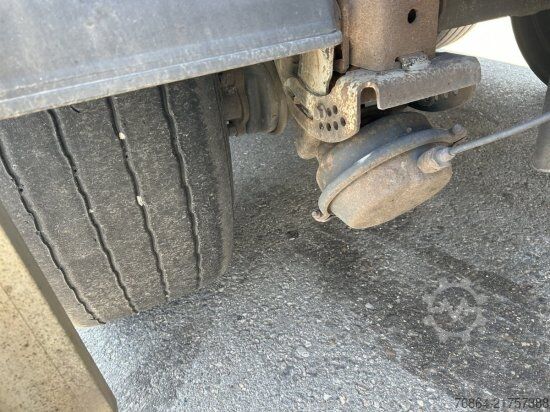 Cisternový návěs MENCI LEBENSMITTELTANK ISOLIERT, 3 KAMMERN, 34000L LIFTACHSE,   BPW-ACHSEN