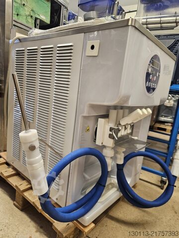 Soft ice cream machine Carpigiani Mr Art plus