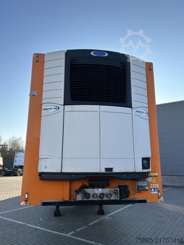 Transport refrigerat/congelat Schmitz Cargobull / SOR Iberica / Carrier Vector 1550 Reefer / Fr...
