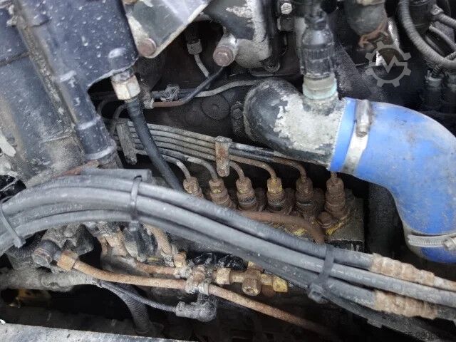  MAN TGA 33.460 manual fuel pump