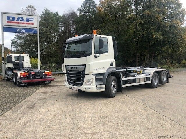 Abrollkipper Daf CF 480 FAS Containerhook LC TAM T22