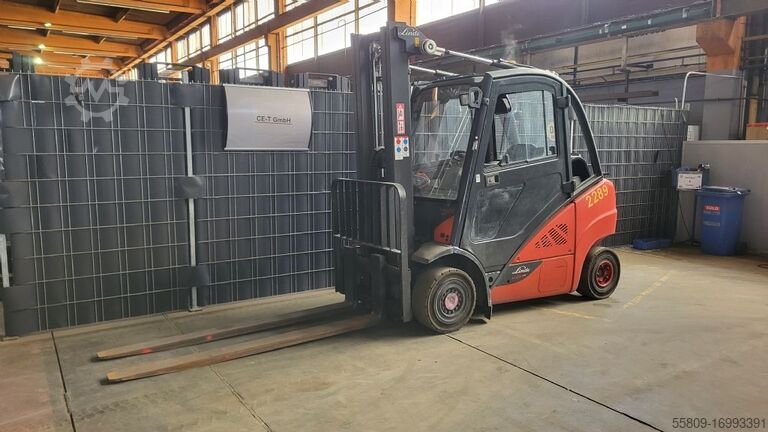 LPG-vorkheftruck Linde H25T-02 // Triplexmast // 2018Baujahr// 3206Std.