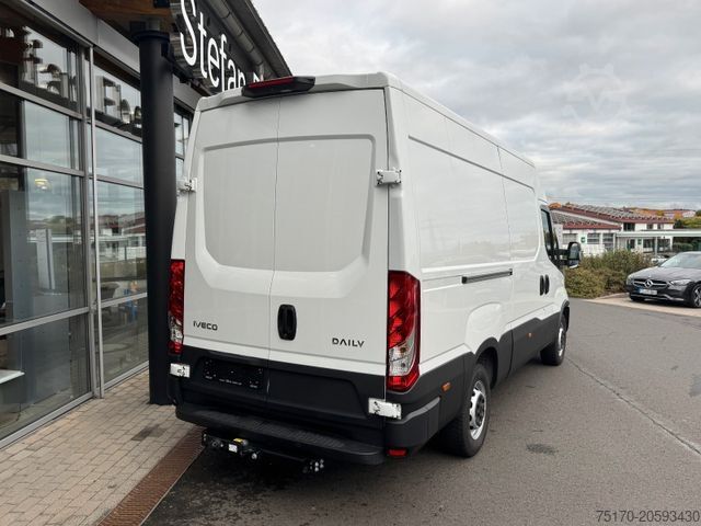 Kastenwagen IVECO Daily 35S16 A8 *R3.520mm*Automatik*AHK*ACC*