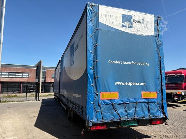 Curtain sided H&W aanhanger
