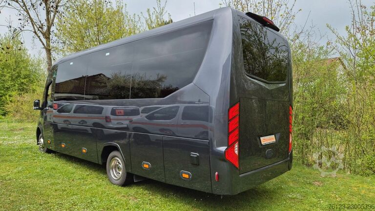 Minibus MERCEDES-BENZ Sprinter 519 29 SchlafsesselVorlauffahrzeug