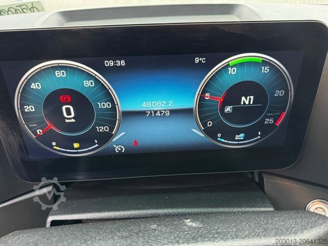 Tipper truck MERCEDES-BENZ Arocs 3351 6x6 Kipper Bordmatic Meiller