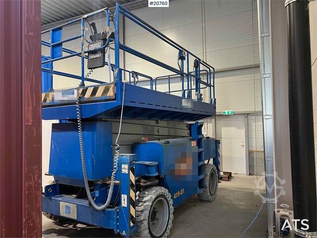 Schaarlift Imer IT17220 Electric scissor lift comes with new annua