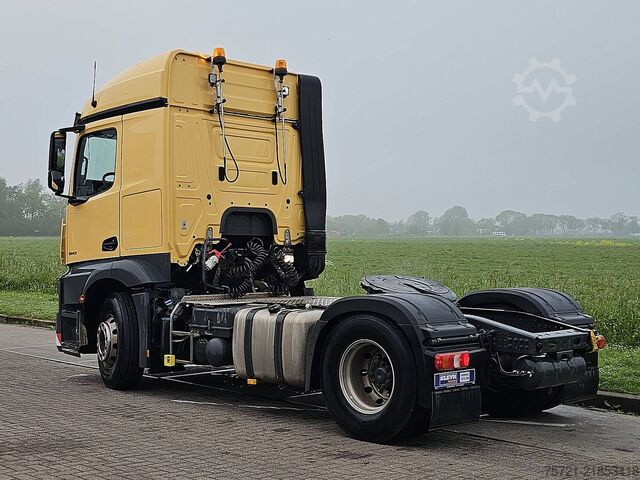 Standard-SZM MERCEDES-BENZ ACTROS 1843