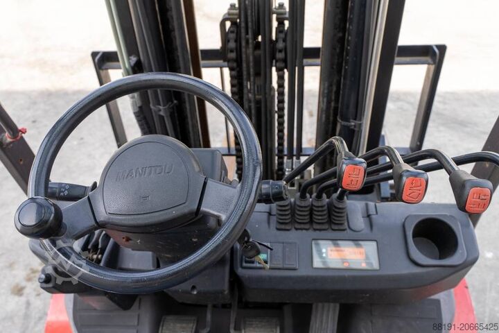 Gaffeltruck Manitou MI 30 D