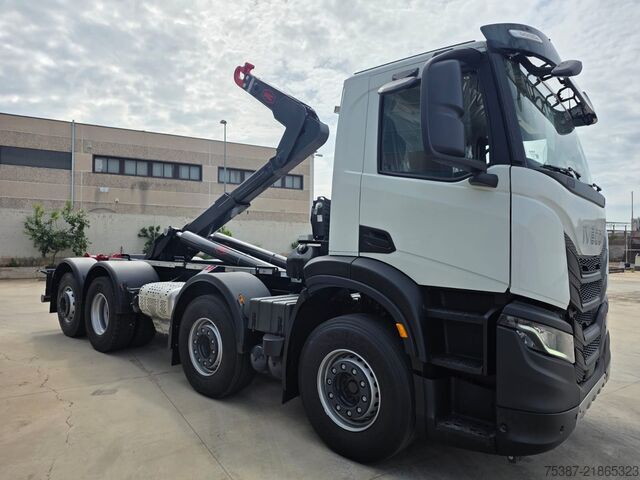 SCARRABILE Iveco X WAY 350X54