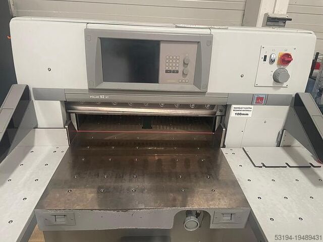 Papierschneidemaschine  