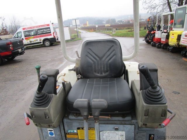 Minigrävare Takeuchi TB 014 - LEHNHOF MS01-Schnellwechsler + 3 Löffel