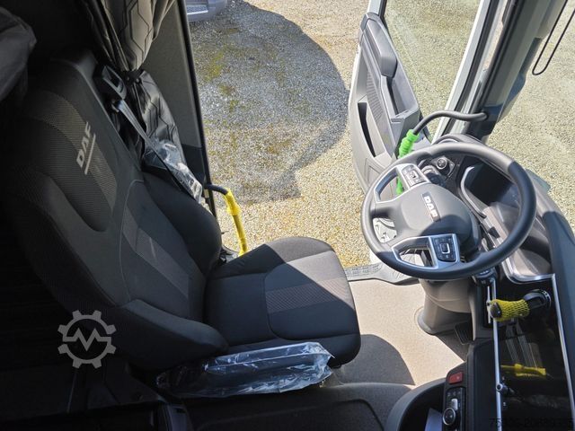 Kamion za prevoz pića DAF FAN XF 480 zikun Swing-Board u. Mitnahmestapl.