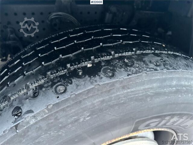 Standardni SZM Mercedes-Benz Actros 2551 6x2 Tractor Unit – Repair Object