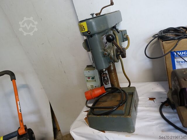 Masină de găurit de banc STEINEL BT4.52