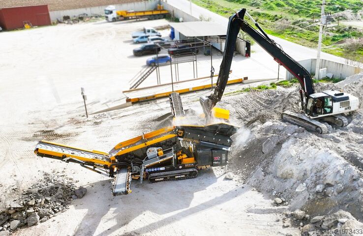 Maszyna przesiewająca FABO Tracked Screening Plant Mobile Screening Plant FTB-1550