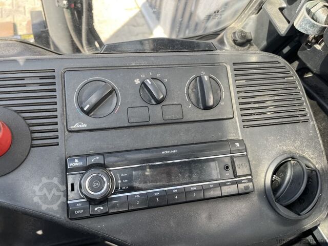 Ηλεκτρικό περονοφόρο τετράτροχο Linde E50HL-01