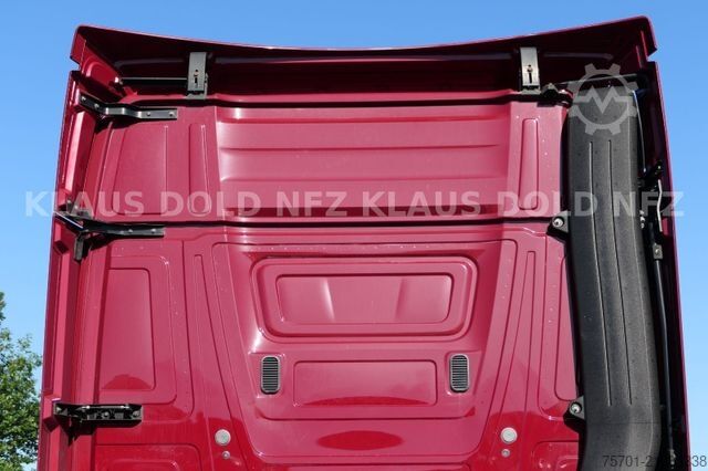 Standard tractor unit MERCEDES-BENZ Actros 1845 Blatt/Luft XL-Tank Kühlbox Euro 6