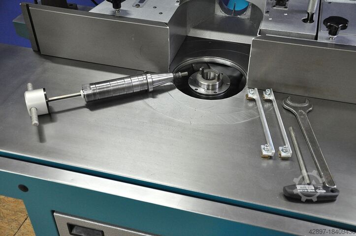 Freesmachine met draaibare as Martin T26 Duocontrol