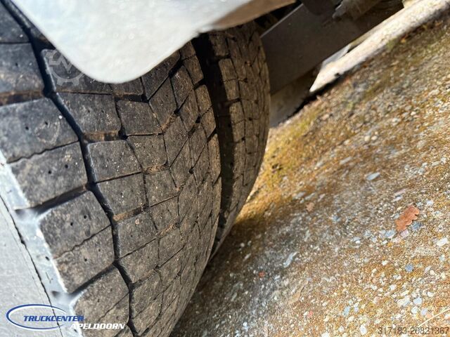 Standard tractor DAF CF 400 FT Space Cab, Euro 6, NL truck