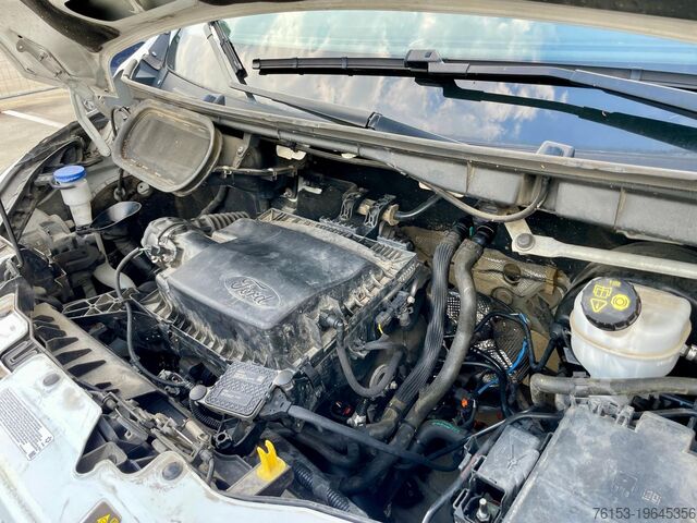 Dubbele cabine Ford Transit 350