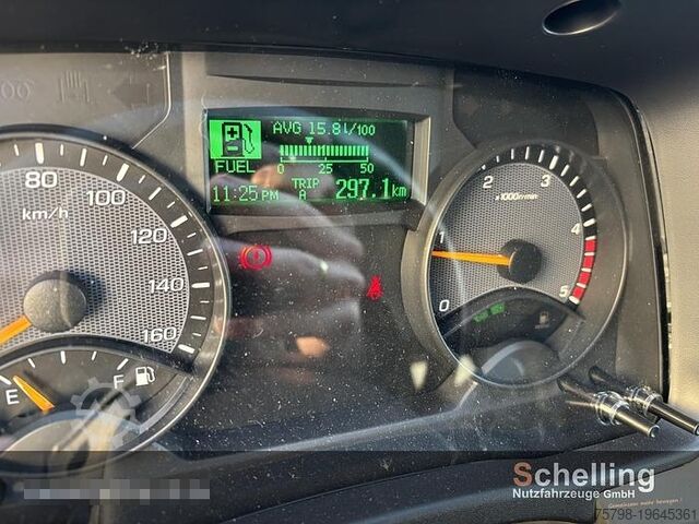 Skříňová dodávka FUSO 7C18