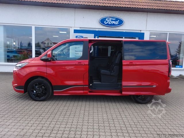 Minibus FORD Tourneo Custom L1 Sport PHEV AHK Exklusiv 360Kam