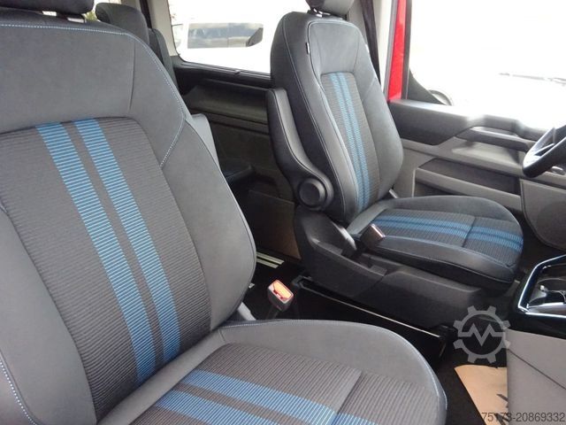 Minibus FORD Tourneo Custom L1 Sport PHEV AHK Exklusiv 360Kam