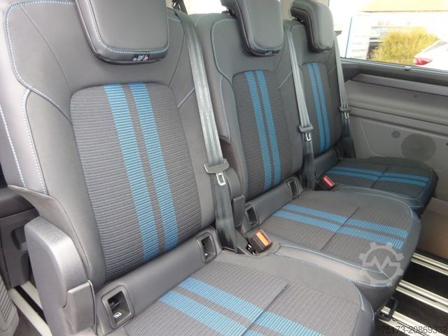Minibus FORD Tourneo Custom L1 Sport PHEV AHK Exklusiv 360Kam