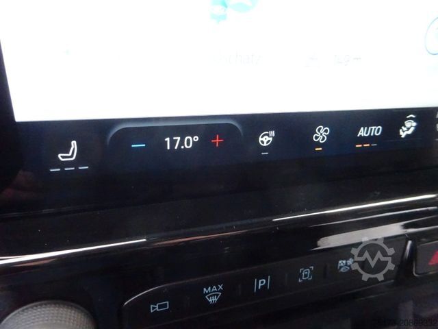 Minibus FORD Tourneo Custom L1 Sport PHEV AHK Exklusiv 360Kam