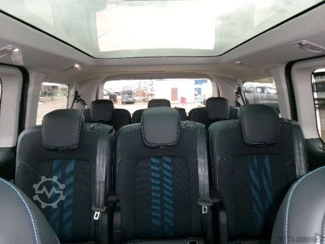 Minibus FORD Tourneo Custom L1 Sport PHEV AHK Exklusiv 360Kam