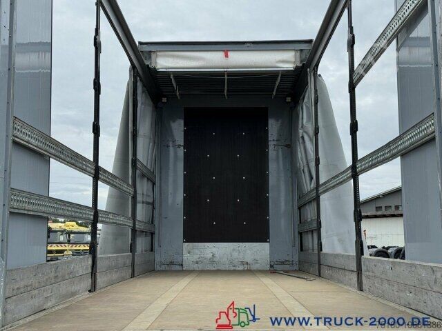 Remolque abierto con toldo RUFA Liftachse + Stapleraufnahme +Schiebeplane