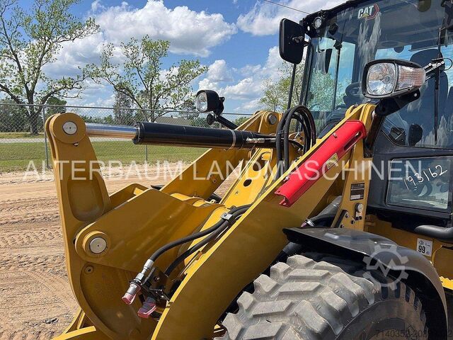 Radlader Caterpillar 906