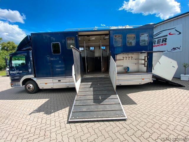 Viehtransporter LKW MERCEDES-BENZ Atego 8180 4-5  Pferde  Wohnung