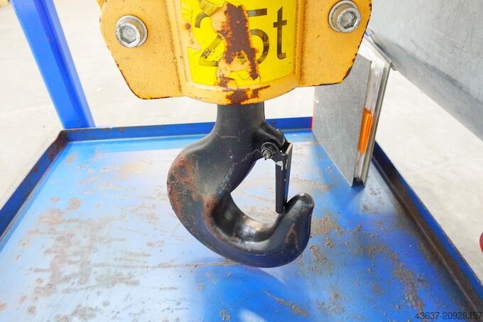 Paranco a catena PLANETA 25000/2 - 3,2/0,8