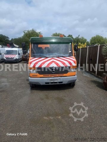 Annan MERCEDES-BENZ Vario 814D KIPPER MIT PALFINGER KRAN