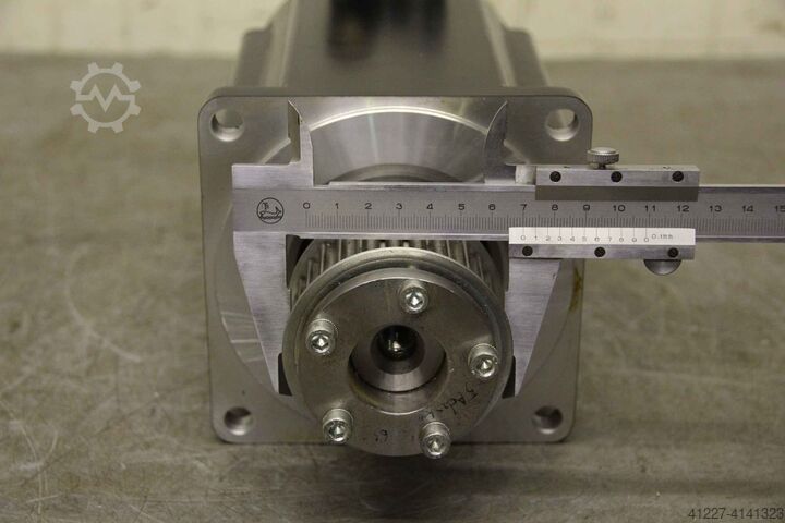 Servomotore 3,97 kW 2500 Rpm Beckhoff AM3065-OM41-0000