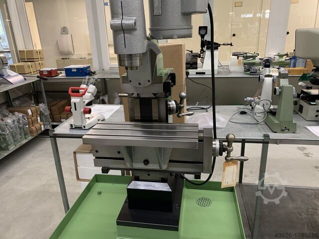 UNIVERSAL-FRAESMASCHINE SIXIS S1101