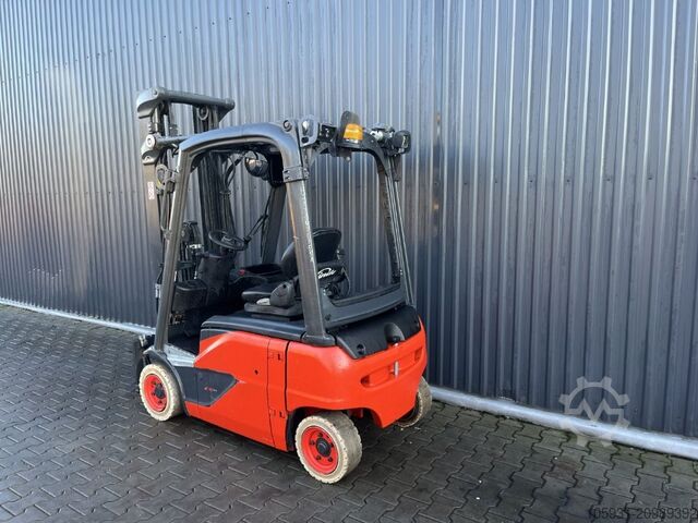 Chariot élévateur électrique à 4 roues Linde E16P-02