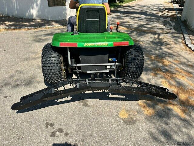 Varevogn John-Deere 1200A Bunkerharke Motorrechen