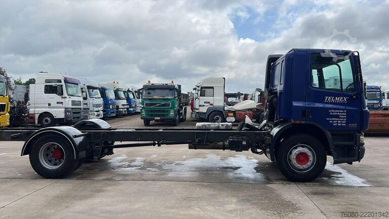 Podvozek s kabinou DAF CF 65.220 (EURO 4 / MANUAL GEARBOX / BOITE MANE...