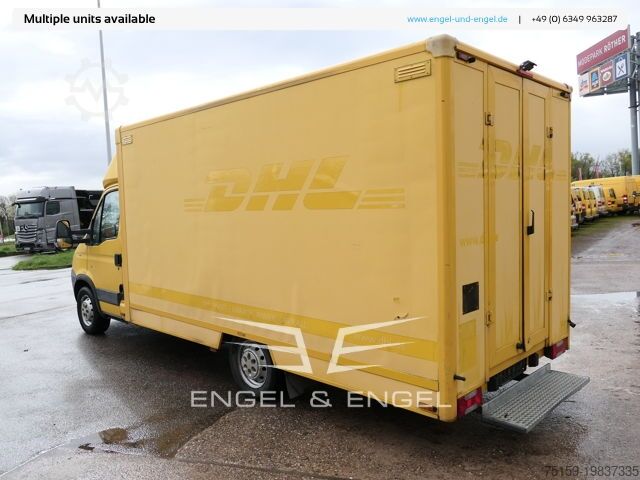 Transporter mit Koffer iveco Daily 35 S11 C30C AUTOMATIK KAMERA MAXI Regale DURCHGANG