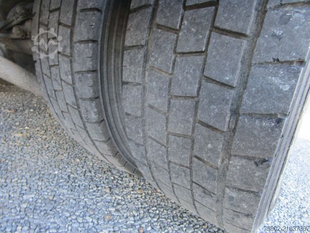 Flaklastbil med kapell MERCEDES-BENZ TGL 12.210 L *LBW+2xAHK+Luft+6,10m+3-Sitze*