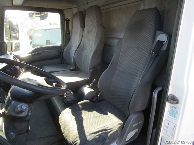 Flaklastbil med kapell MERCEDES-BENZ TGL 12.210 L *LBW+2xAHK+Luft+6,10m+3-Sitze*