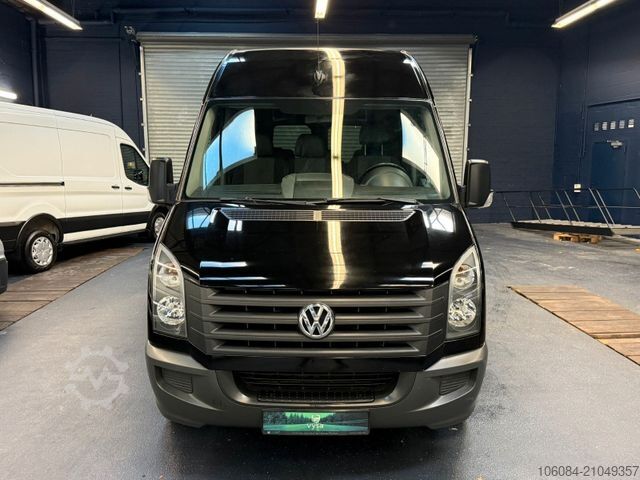 Minibus VOLKSWAGEN Crafter L2H2 9 Sitze Klima Tempomat STHZ AHK